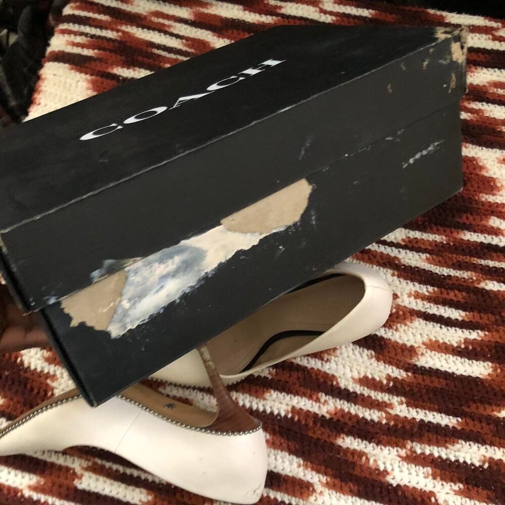 COACH Restored Waverly Pumps Office Siren Core Heels Genuine Leather White stud - Picture 9 of 9